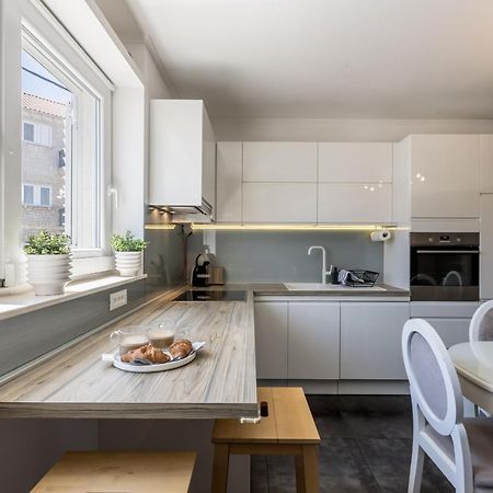 Central Park Apartment With Terrace سبليت المظهر الخارجي الصورة