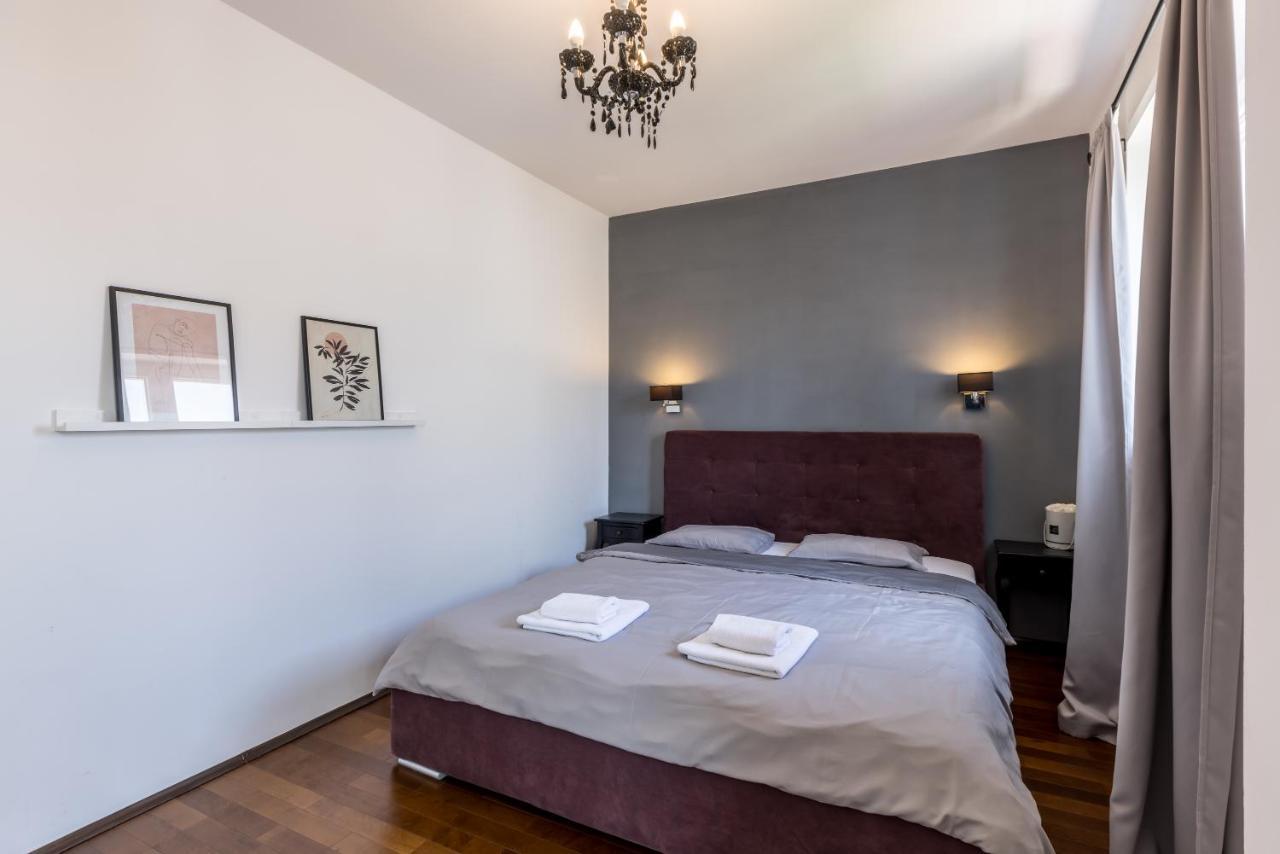 Central Park Apartment With Terrace سبليت المظهر الخارجي الصورة